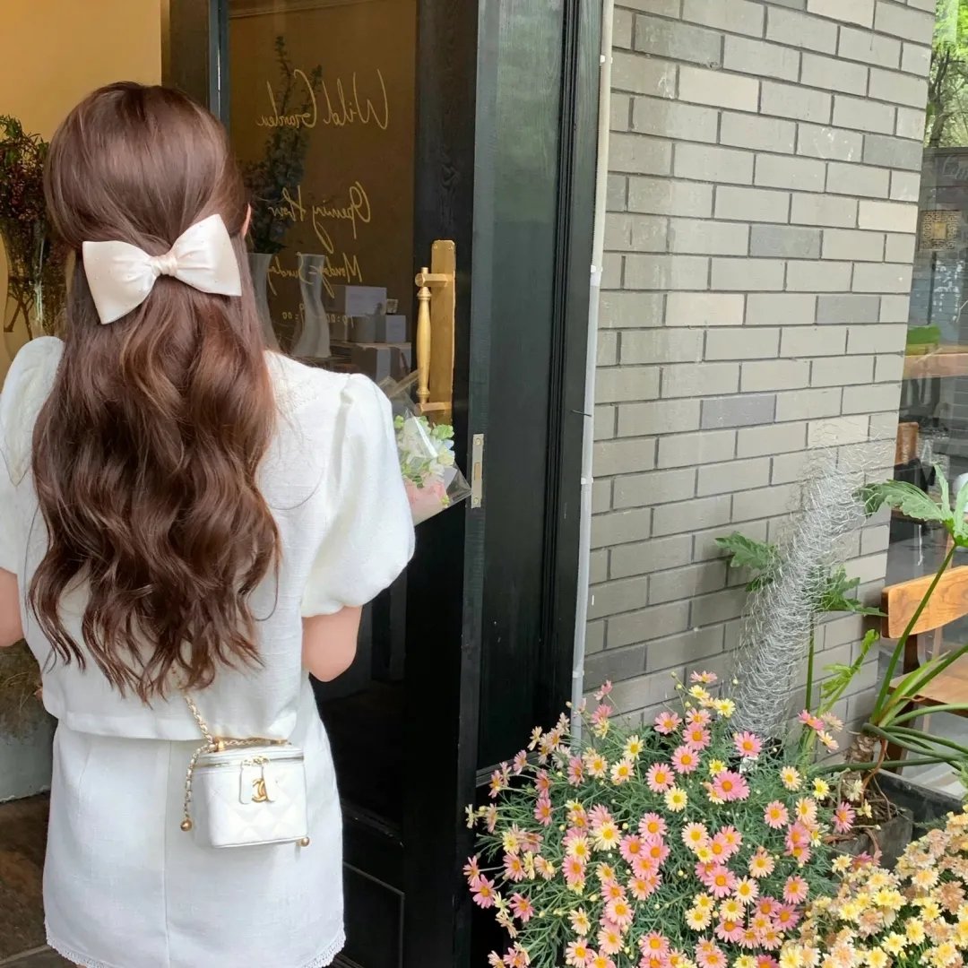 神骡大闹脂粉阵